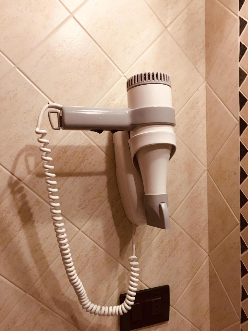 Hs 311 Hotel Рим Екстериор снимка
